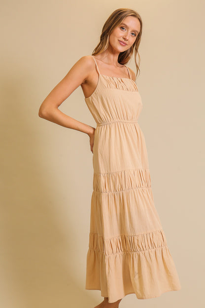 Ella Tan Flowy Tiered Midi Dress