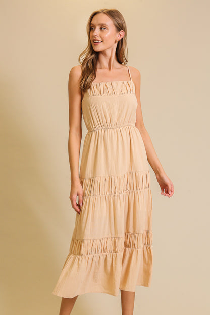 Ella Tan Flowy Tiered Midi Dress
