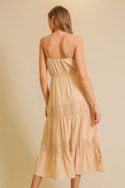 Ella Tan Flowy Tiered Midi Dress